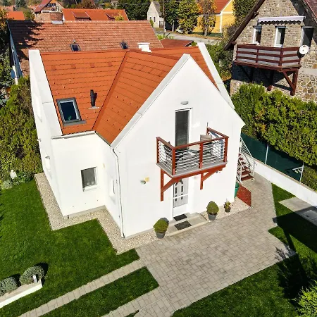 Shambala 아파트 *